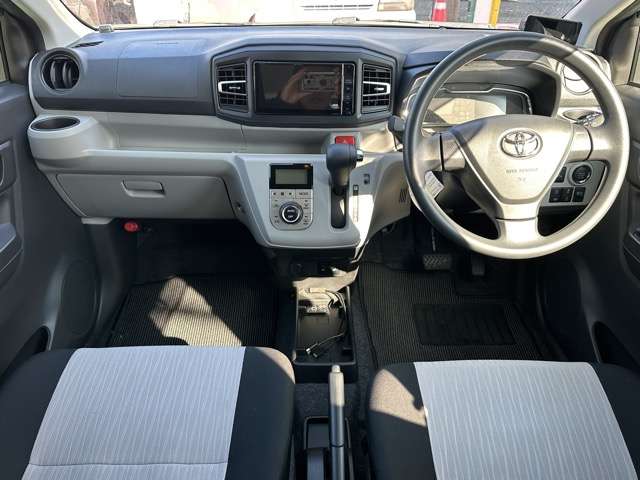 トヨタ ピクシス　エポック ６６０ Ｇ ＳＡＩＩＩ ４ＷＤ R4年 (東海) 99