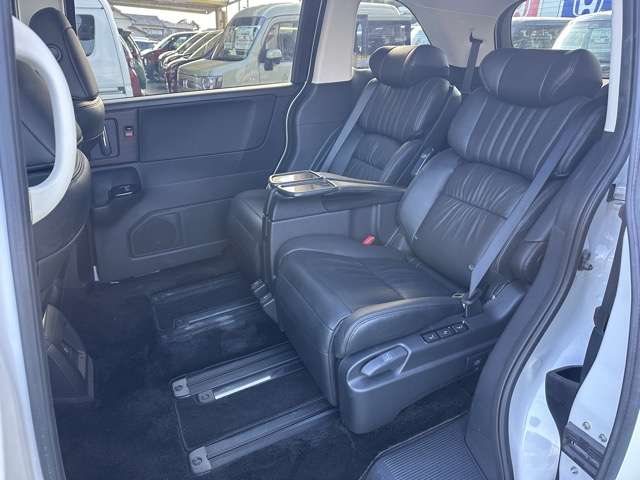 ホンダ オデッセイ　ハイブリッド ２．０ Ｅ：ＨＥＶ アブソルート ＥＸ R6年 (東海) 99