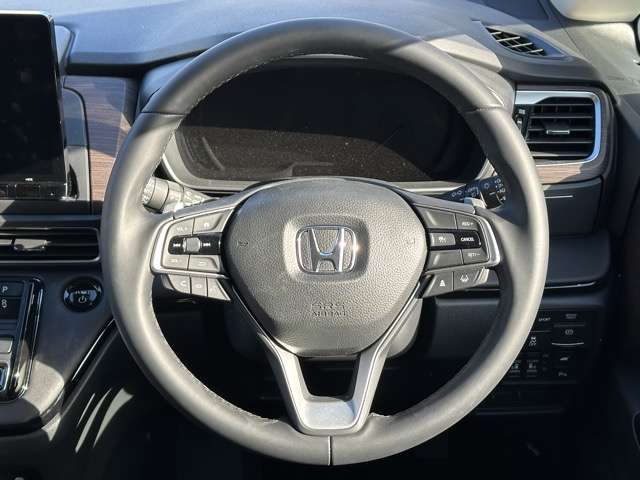 ホンダ オデッセイ　ハイブリッド ２．０ Ｅ：ＨＥＶ アブソルート ＥＸ R6年 (東海) 99