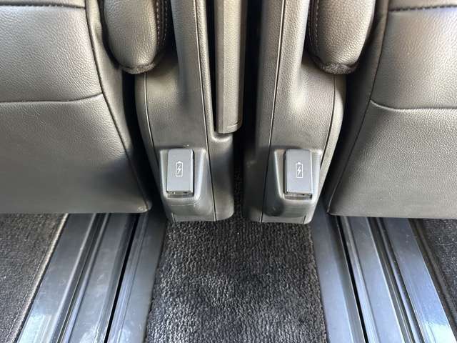 ホンダ オデッセイ　ハイブリッド ２．０ Ｅ：ＨＥＶ アブソルート ＥＸ R6年 (東海) 99