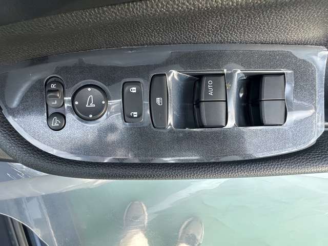 ホンダ ＷＲ−Ｖ １．５ Ｘ R7年 (東海) 99