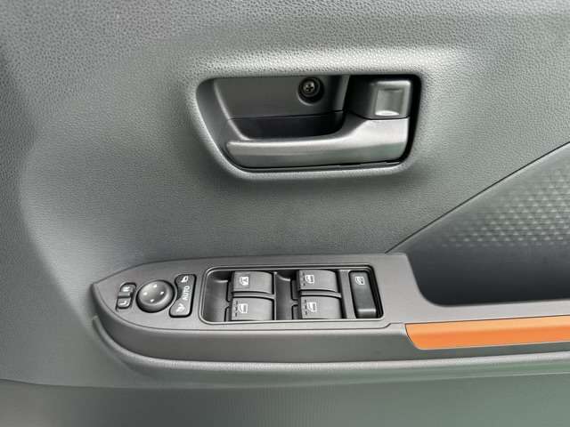 ダイハツ タント ６６０ ファンクロス R6年 (東海) 99