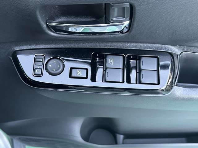 日産 ルークス ６６０ ハイウェイスターＧターボ R6年 (東海) 99