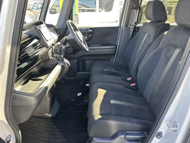 ホンダ Ｎ　ＢＯＸ カスタム ６６０ Ｌ R5年 (東海) 99