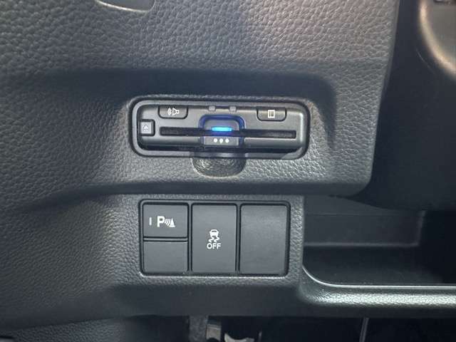 ホンダ Ｎ　ＢＯＸ カスタム ６６０ Ｌ R5年 (東海) 99