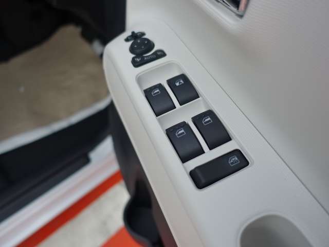 ダイハツ ムーヴ　キャンバス ６６０ ストライプス Ｇ R6年 (東海) 99