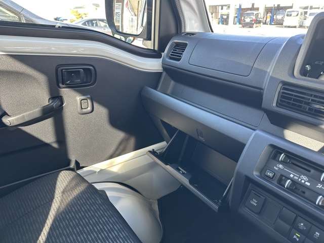 ダイハツ ハイゼットトラック ６６０ ジャンボ エクストラ ３方開 R6年 (東海) 99