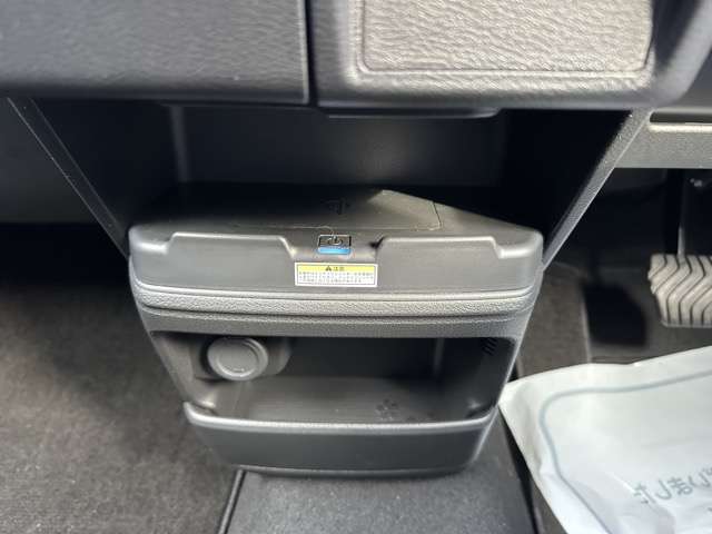 日産 サクラ Ｘ R5年 (東海) 99