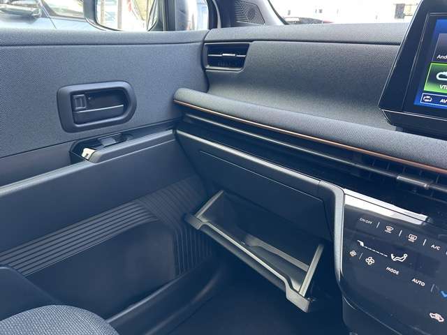 日産 サクラ Ｘ R5年 (東海) 99