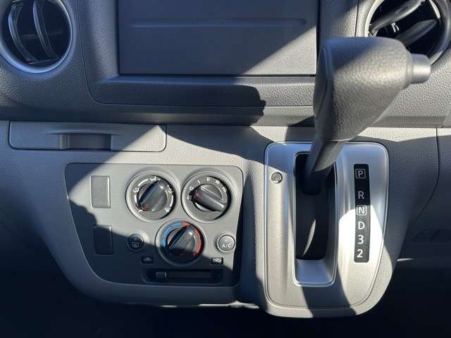 日産 ＮＶ３５０キャラバン ２．０ ＤＸ ロングボディ R3年 (東海) 99