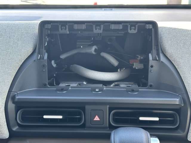 ホンダ フリード　ハイブリッド １．５ Ｅ：ＨＥＶ エアー R6年 (東海) 99