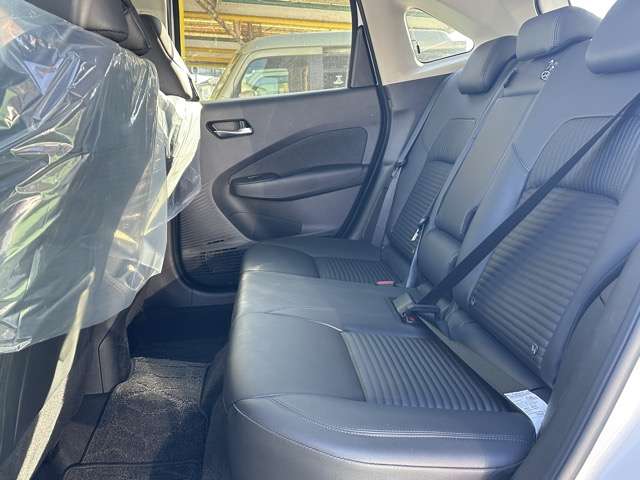 日産 ノートオーラ １．２ Ｇ レザーエディション R5年 (東海) 99