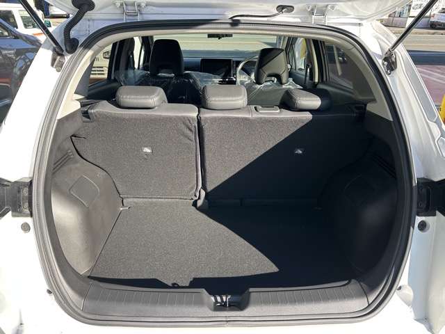 日産 ノートオーラ １．２ Ｇ レザーエディション R5年 (東海) 99