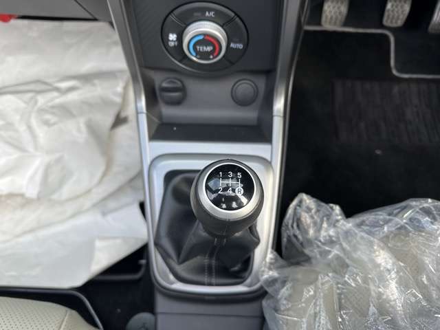 ダイハツ コペン ６６０ ２０ＴＨ アニバーサリー エディション R4年 (東海) 99