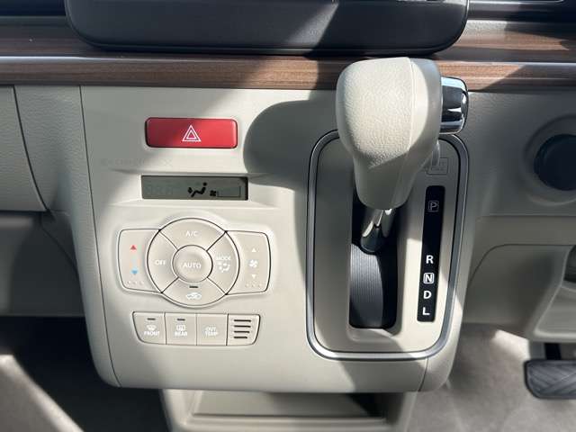 スズキ アルトラパン　ＬＣ ＬＣ ６６０ Ｘ R6年 (東海) 99