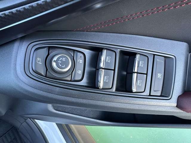 スバル ＷＲＸ　Ｓ４ ２．４ ＳＴＩ スポーツＲ ＥＸ ４ＷＤ R4年 (東海) 99