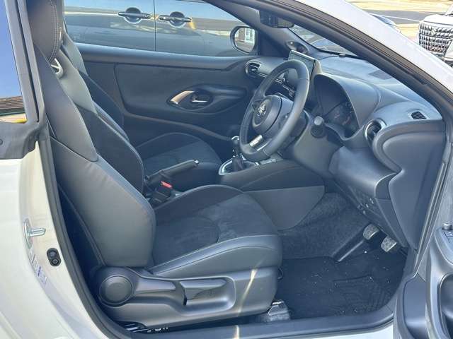 トヨタ ＧＲヤリス １．６ ＲＺ ハイ パフォーマンス ４ＷＤ R5年 (東海) 99