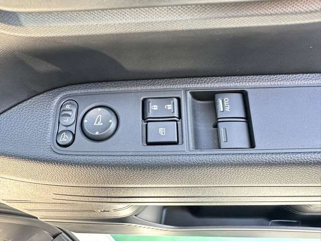 ホンダ Ｎ−ＶＡＮ ６６０ Ｌ ４ＷＤ R6年 (東海) 99