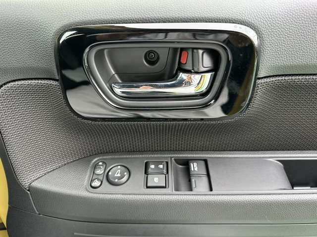 ホンダ Ｎ−ＶＡＮ ６６０ ファン ターボ ４ＷＤ R6年 (東海) 99