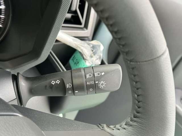 ダイハツ タフト ６６０ Ｇターボ ダーククロム ベンチャー R6年 (東海) 99