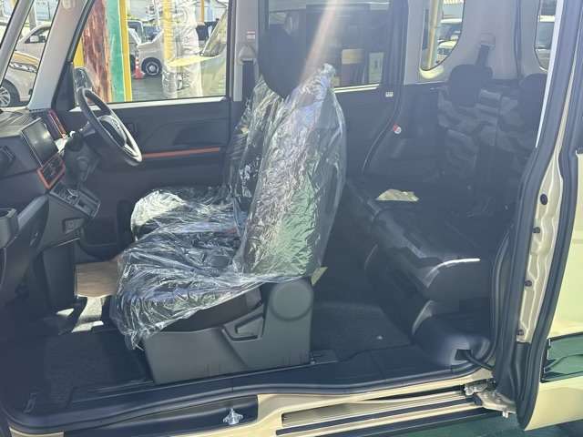 ダイハツ タント ６６０ ファンクロス R6年 (東海) 99