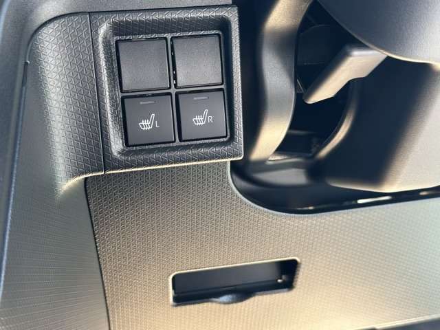 ダイハツ タント ６６０ ファンクロス R6年 (東海) 99