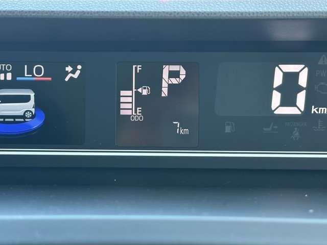 ダイハツ タント ６６０ ファンクロス R6年 (東海) 99