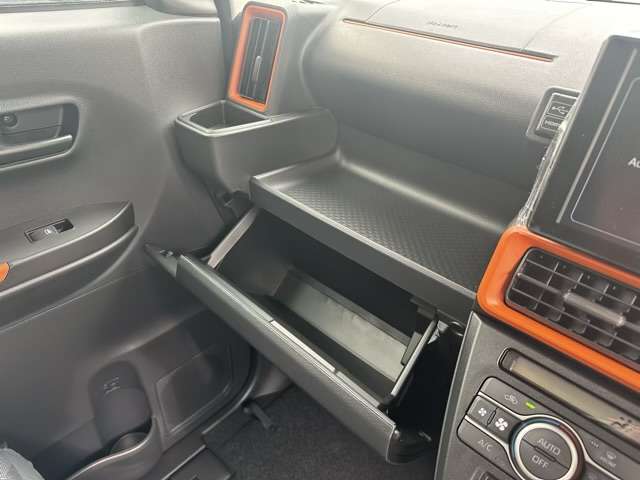 ダイハツ タント ６６０ ファンクロス R6年 (東海) 99