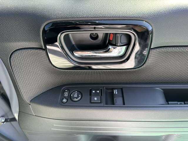 ホンダ Ｎ−ＶＡＮ ６６０ ＋スタイル ファン ４ＷＤ R6年 (東海) 99