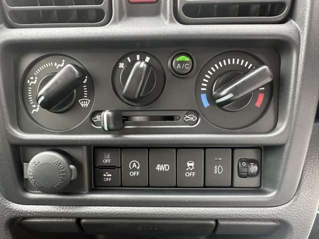 スズキ キャリイトラック ６６０ スーパーキャリイ Ｘリミテッド ３方開 ４ＷＤ R5年 (東海) 99