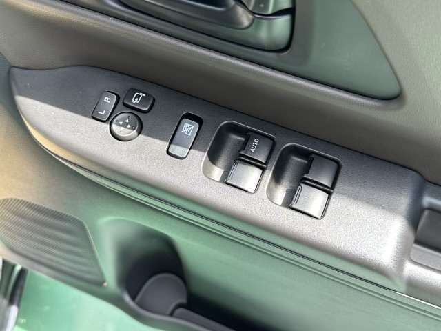 スズキ スペーシア ６６０ ハイブリッド Ｘ R6年 (東海) 99