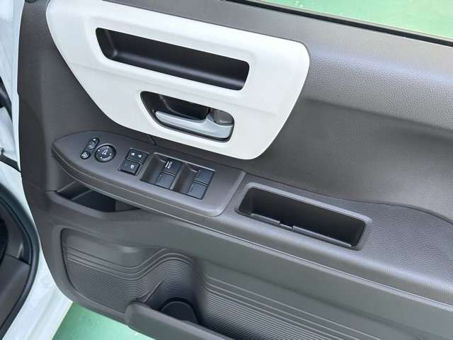 ホンダ Ｎ　ＢＯＸ ６６０ Ｌ R4年 (東海) 99