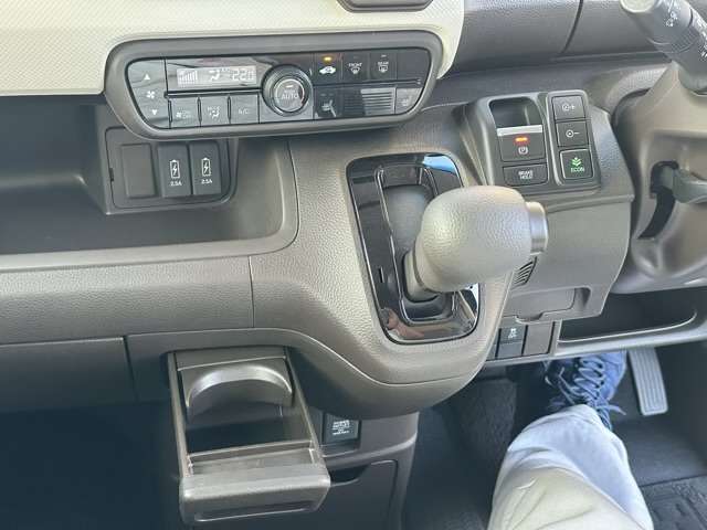 ホンダ Ｎ　ＢＯＸ ６６０ Ｌ R4年 (東海) 99