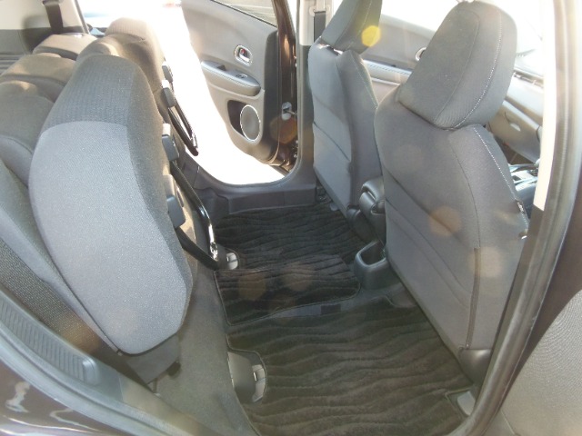 ホンダ ヴェゼル １．５ ハイブリッド Ｘ ホンダセンシング H30年 (東海) 99