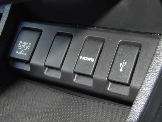 ホンダ ヴェゼル １．５ ハイブリッド Ｘ ホンダセンシング H30年 (東海) 99