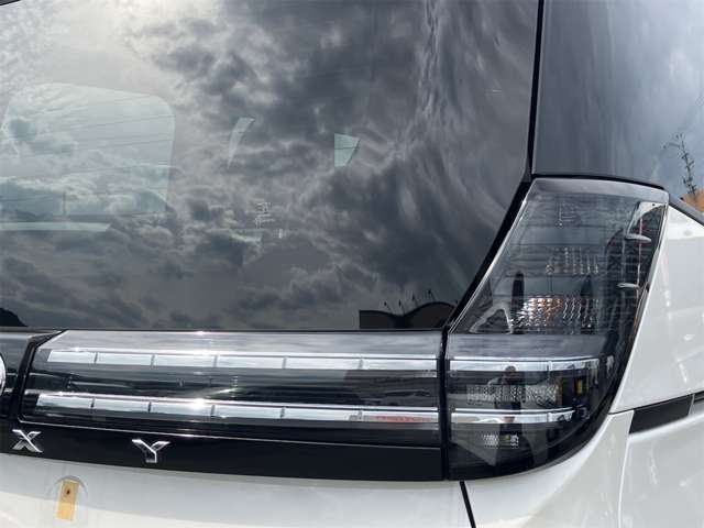 トヨタ ヴォクシー １．８ ハイブリッド Ｓ－Ｇ R6年 (東海) 99