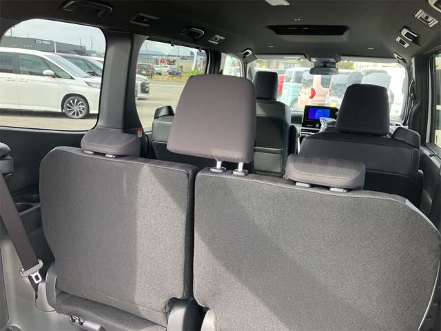 トヨタ ヴォクシー １．８ ハイブリッド Ｓ－Ｇ R6年 (東海) 99