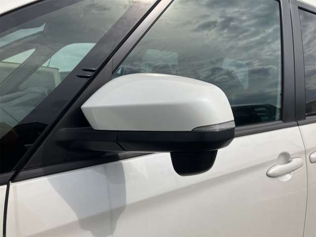 トヨタ ヴォクシー １．８ ハイブリッド Ｓ－Ｇ R6年 (東海) 99