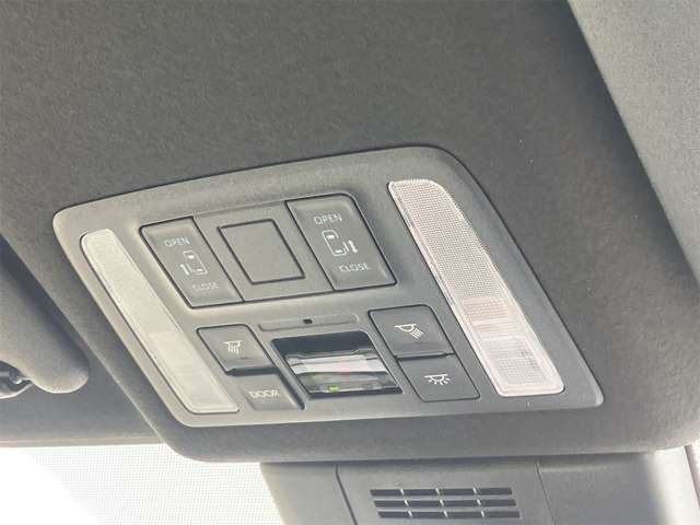 トヨタ ヴォクシー １．８ ハイブリッド Ｓ－Ｇ R6年 (東海) 99