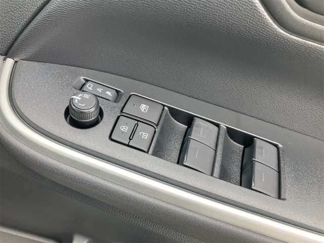 トヨタ ヴォクシー １．８ ハイブリッド Ｓ－Ｇ R6年 (東海) 99