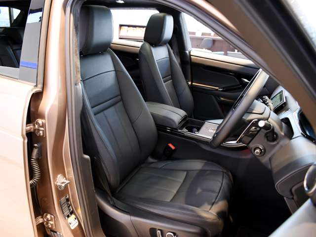 ランドローバー レンジローバーイヴォーク オートバイオグラフィ ２．０Ｌ Ｐ２５０ ４ＷＤ R6年 (関東) 99