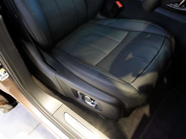 ランドローバー レンジローバーイヴォーク オートバイオグラフィ ２．０Ｌ Ｐ２５０ ４ＷＤ R6年 (関東) 99