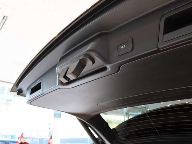 ランドローバー レンジローバーイヴォーク オートバイオグラフィ ２．０Ｌ Ｐ２５０ ４ＷＤ R6年 (関東) 99