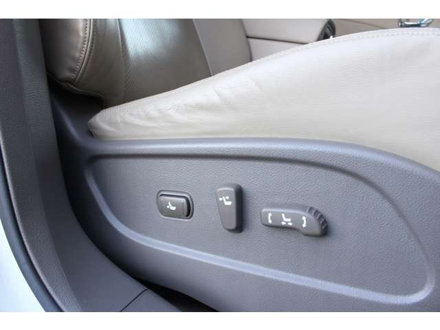 日産 ムラーノ ３．５ ３５０ＸＶ ＦＯＵＲ ４ＷＤ H21年 (関東) 99