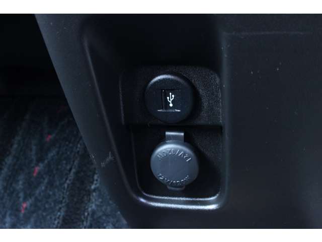 スズキ スペーシア ６６０ ハイブリッド Ｘ H30年 (関東) 99