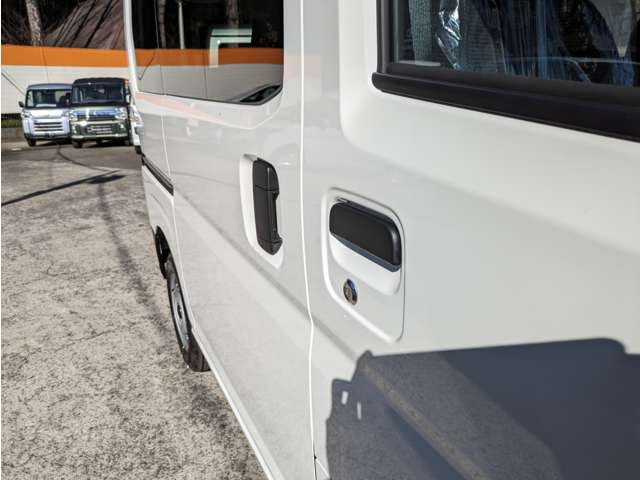 ダイハツ ハイゼットカーゴ ６６０ デラックス R6年 (関東) 99