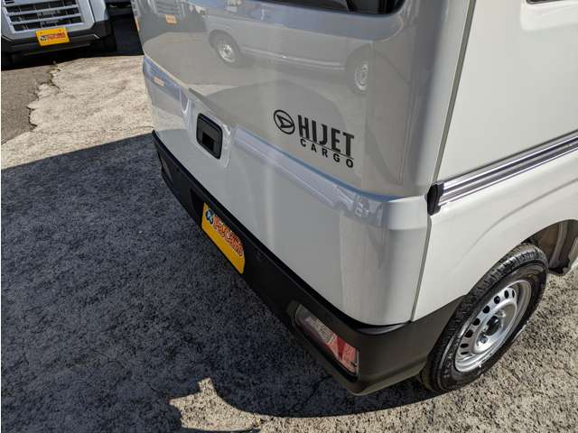 ダイハツ ハイゼットカーゴ ６６０ デラックス R6年 (関東) 99