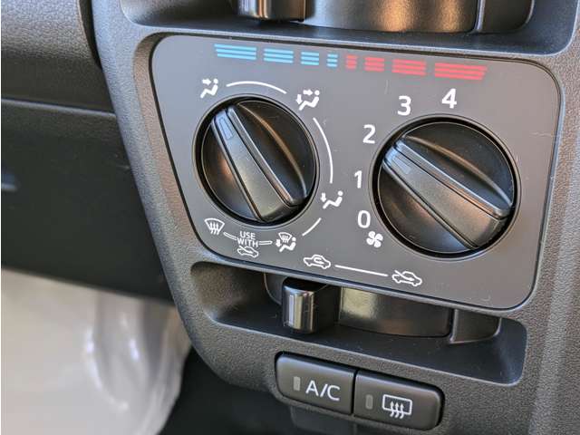 ダイハツ ハイゼットカーゴ ６６０ デラックス R6年 (関東) 99