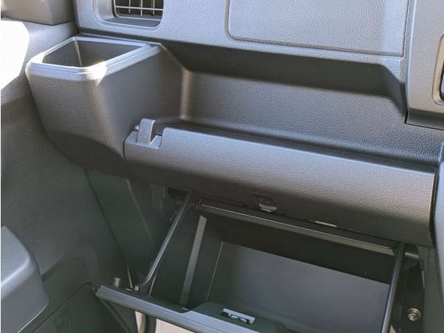 ダイハツ ハイゼットカーゴ ６６０ デラックス R6年 (関東) 99