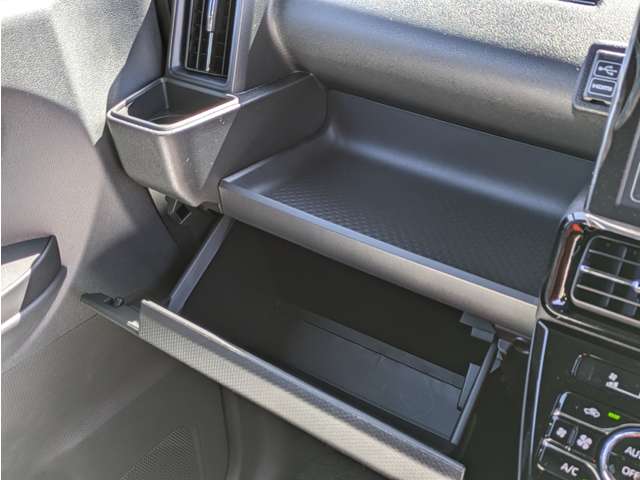 ダイハツ タント ６６０ カスタム ＲＳ R5年 (関東) 99